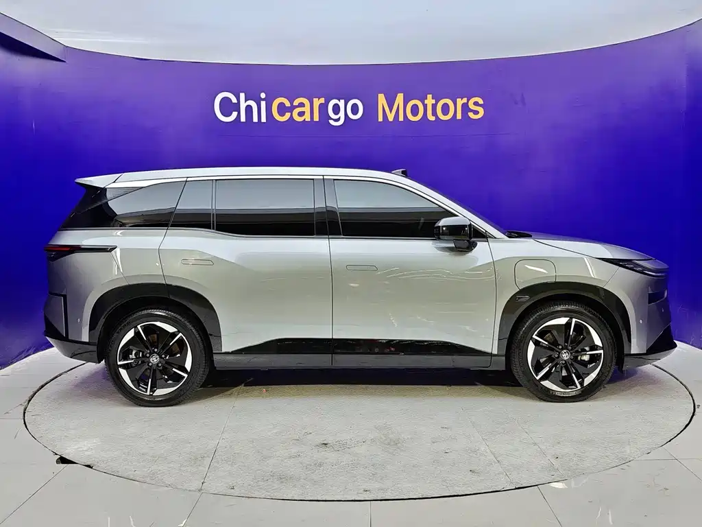 Toyota bZ3X — миниатюра 4