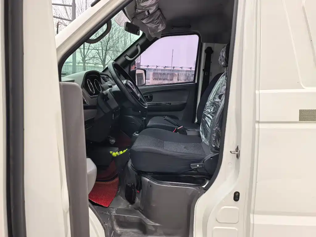 DONGFENG YUFENG EM26