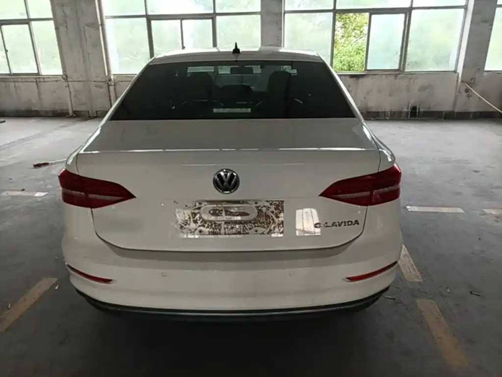 Volkswagen Lavida Pure Electric — миниатюра 6