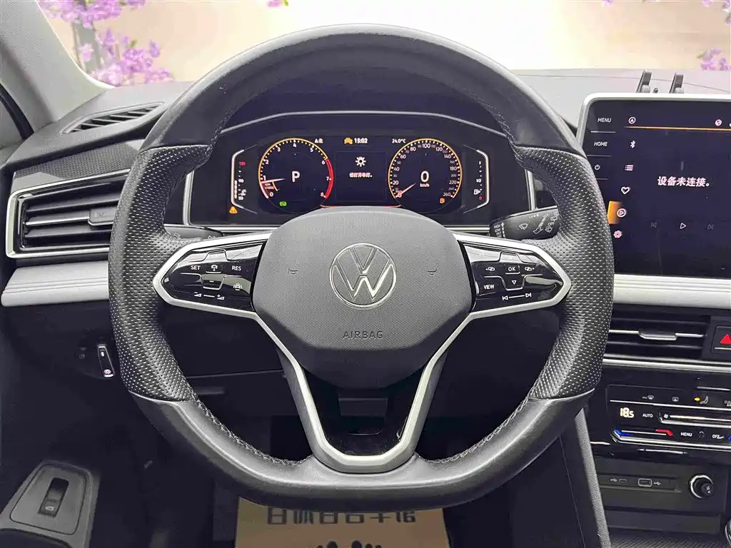 Volkswagen Tiguan L — миниатюра 14