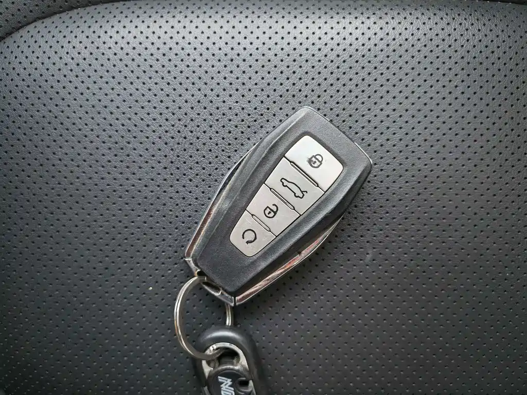 Geely Emgrand — миниатюра 8