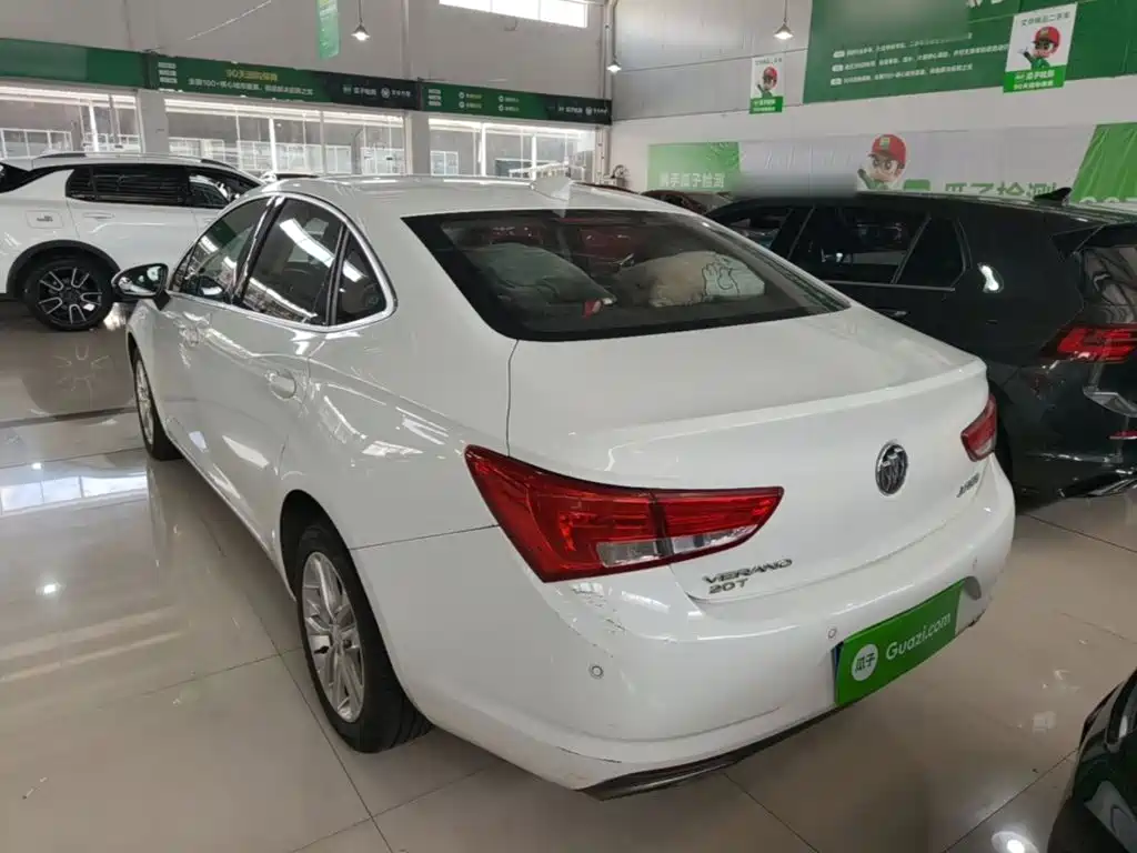 Buick Verano — миниатюра 5