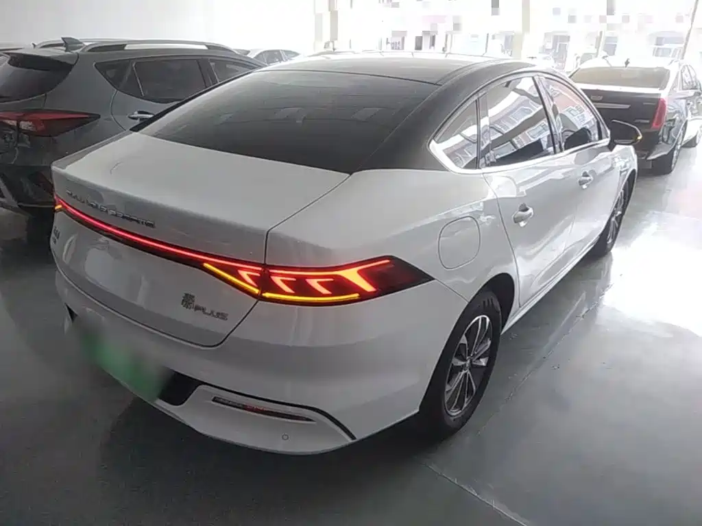 BYD Qin PLUS — миниатюра 7