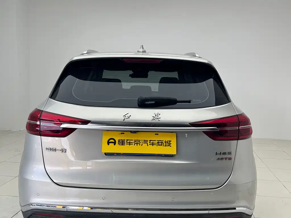 Hongqi Hongqi HS5 — миниатюра 6