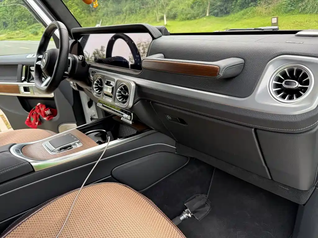 Mercedes-Benz G-Class — миниатюра 5