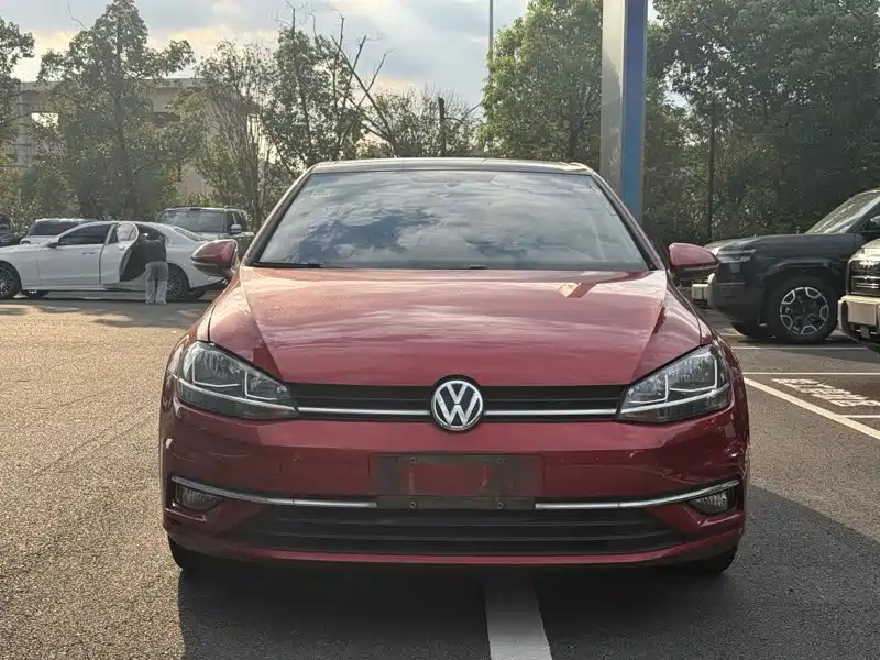 Volkswagen Golf — миниатюра 2