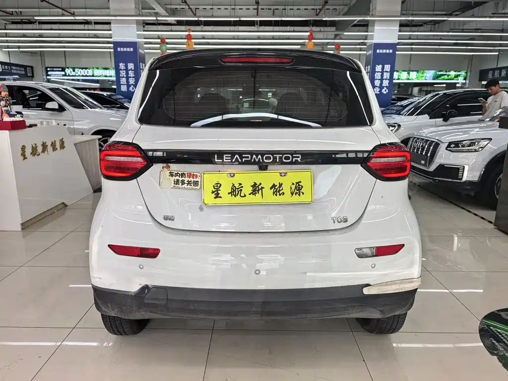 Leapmotor Leapmotor T03 — миниатюра 10
