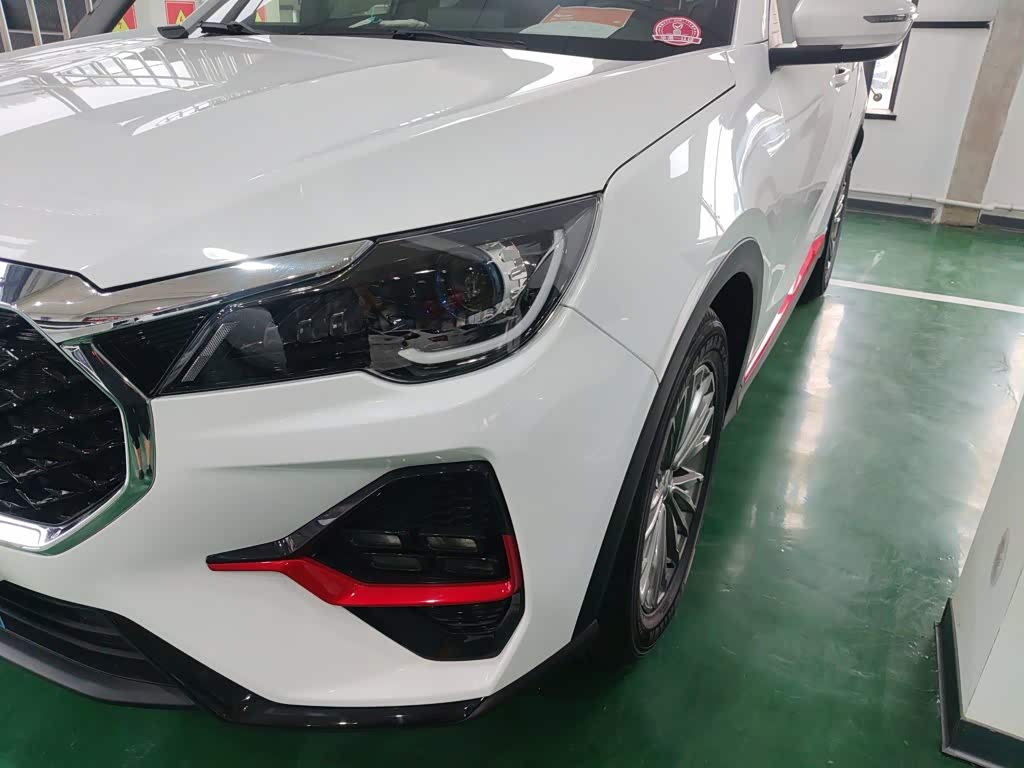 Jetour Jetour X70 1.5 л 2023 г. Белый, пробег 19800 км