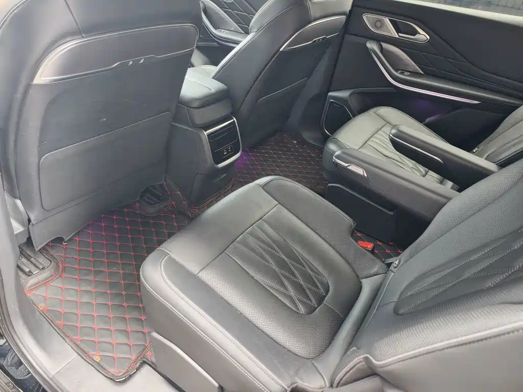 Hongqi Hongqi HS7 PHEV — миниатюра 8