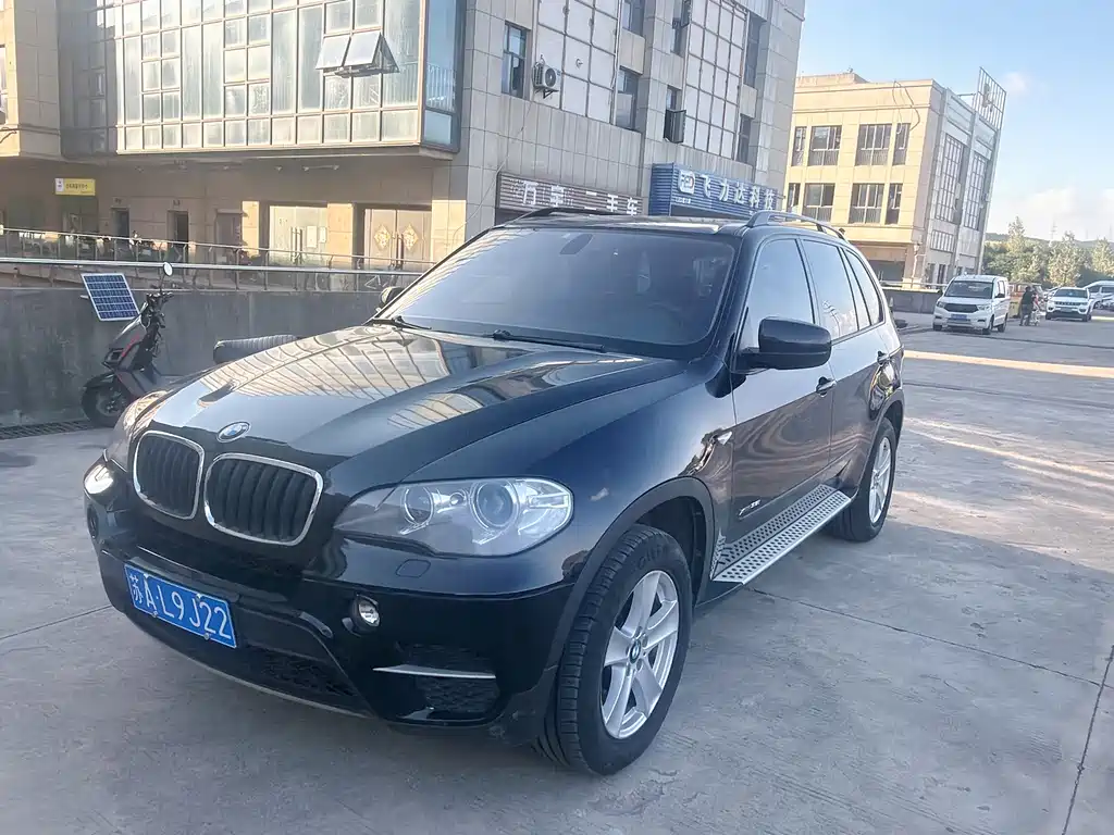 BMW X5 (Import) — миниатюра 2