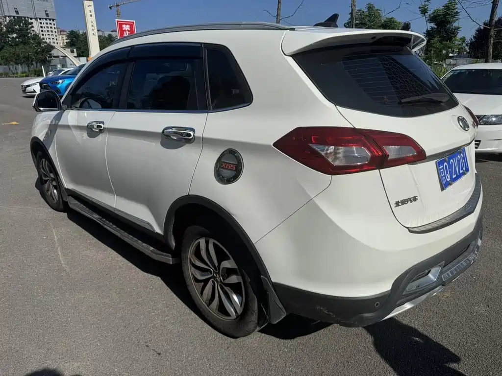 BAIC Senova X65 — миниатюра 10