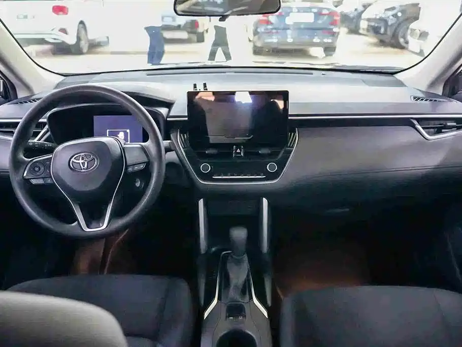 Toyota Frontlander — миниатюра 6
