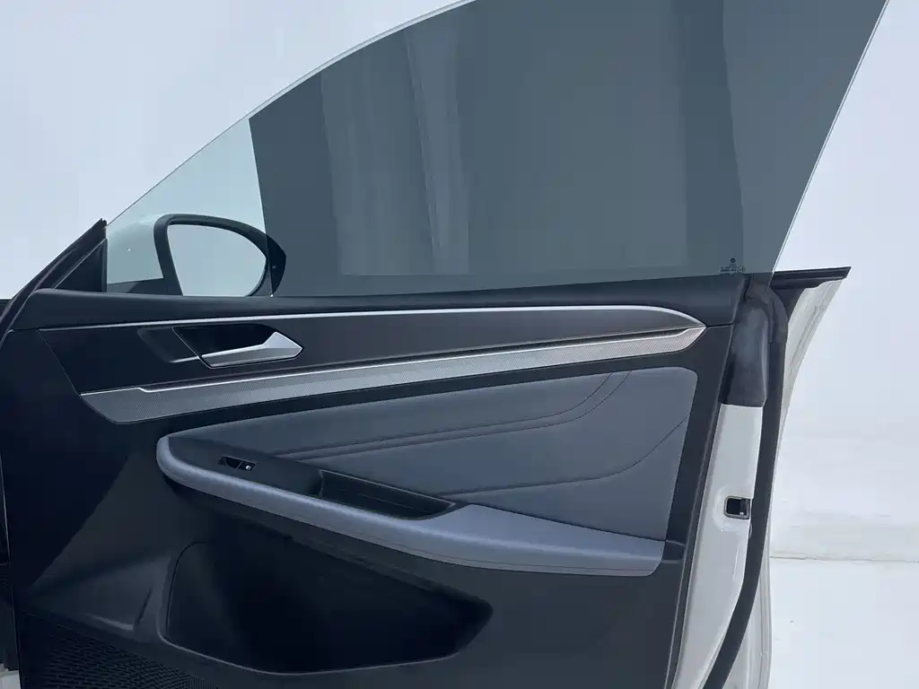 Volkswagen Lamando — миниатюра 24