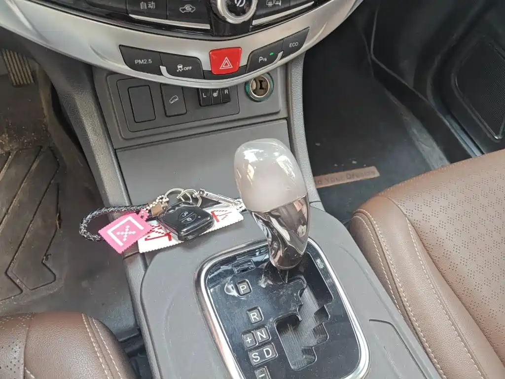 BYD S7 — миниатюра 10