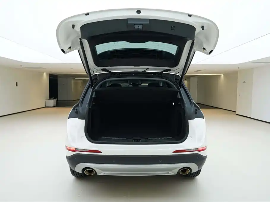 Lincoln Corsair 2020 2.0T Premium