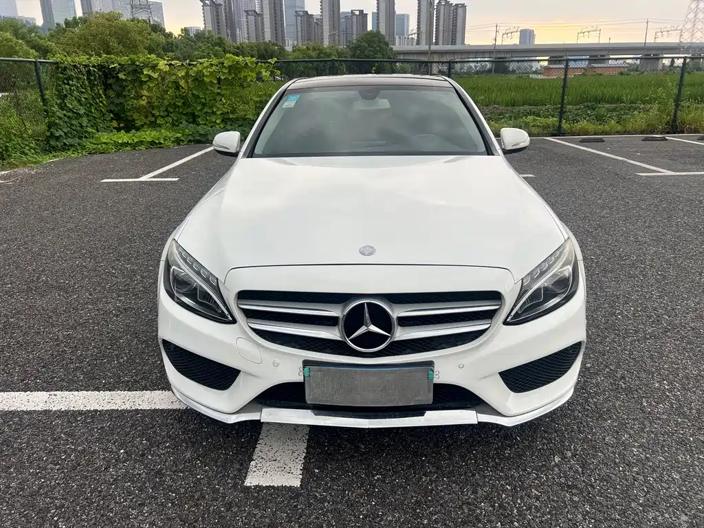 Mercedes-Benz C-Class — миниатюра 2