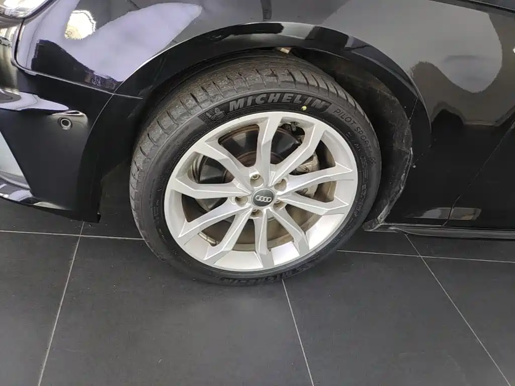 Audi A4L — миниатюра 23