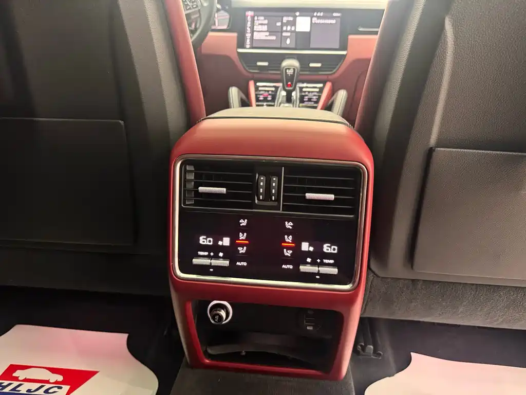 Porsche Cayenne Hybrid — миниатюра 22