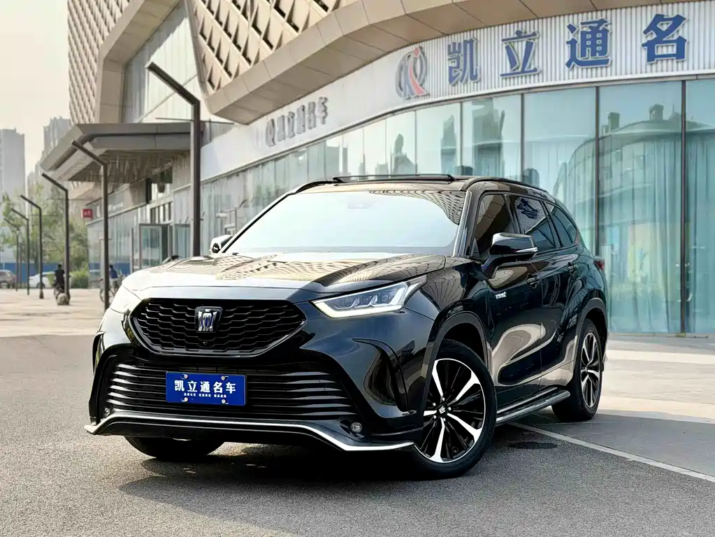 Toyota Crown Kluger 2023 2.5L HEV Luxury