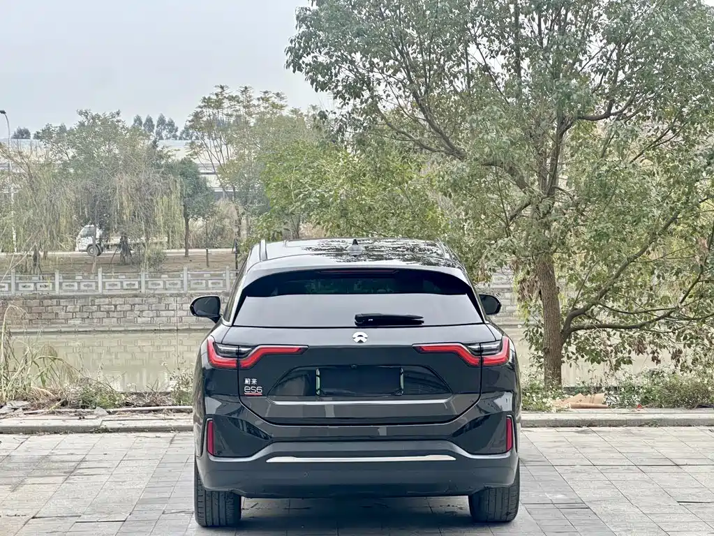 NIO NIO ES6