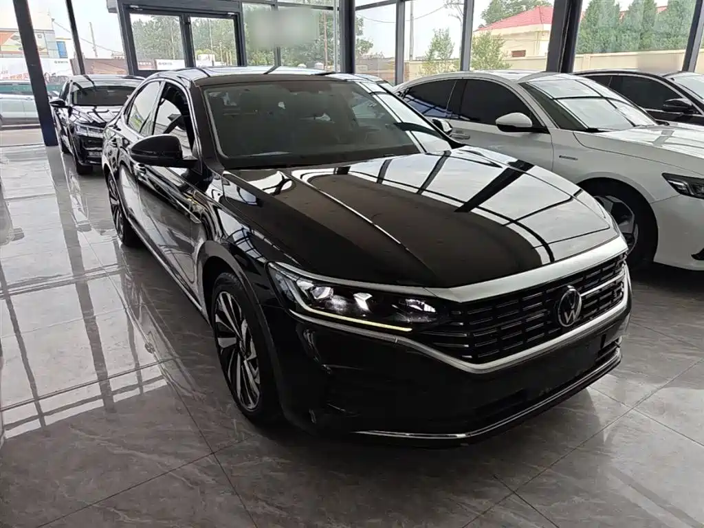 Volkswagen Passat 2023 330TSI Elite