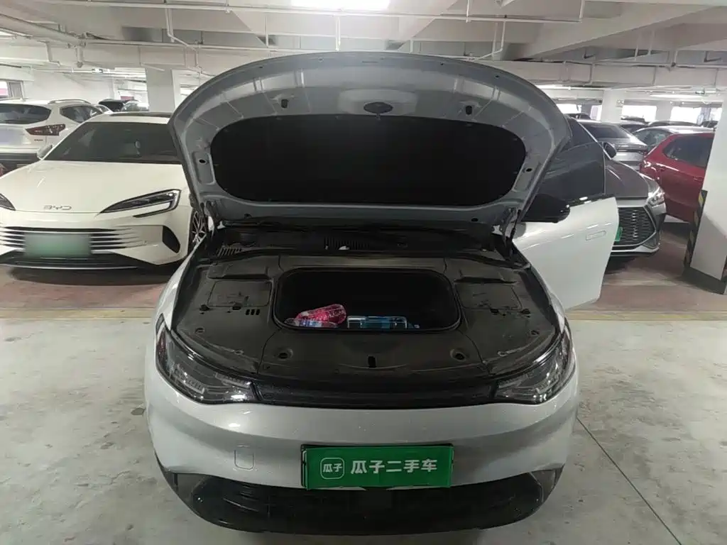 Leapmotor Leapmotor C01 — миниатюра 11