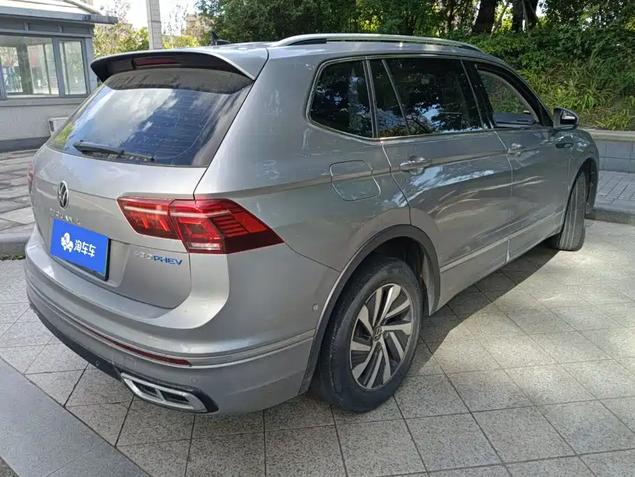 Volkswagen Tiguan L PHEV — миниатюра 3