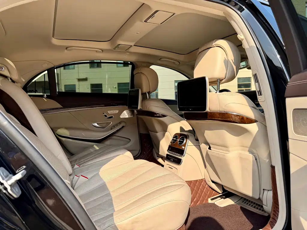 Mercedes-Benz S-Class — миниатюра 7