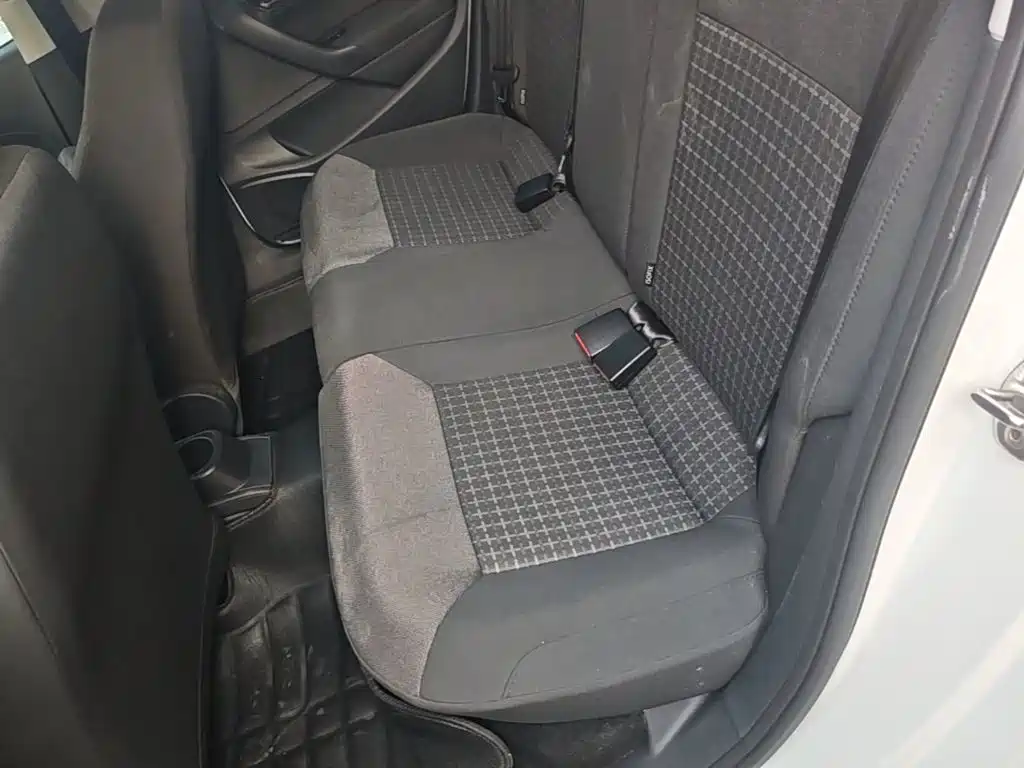 Volkswagen Polo — миниатюра 17
