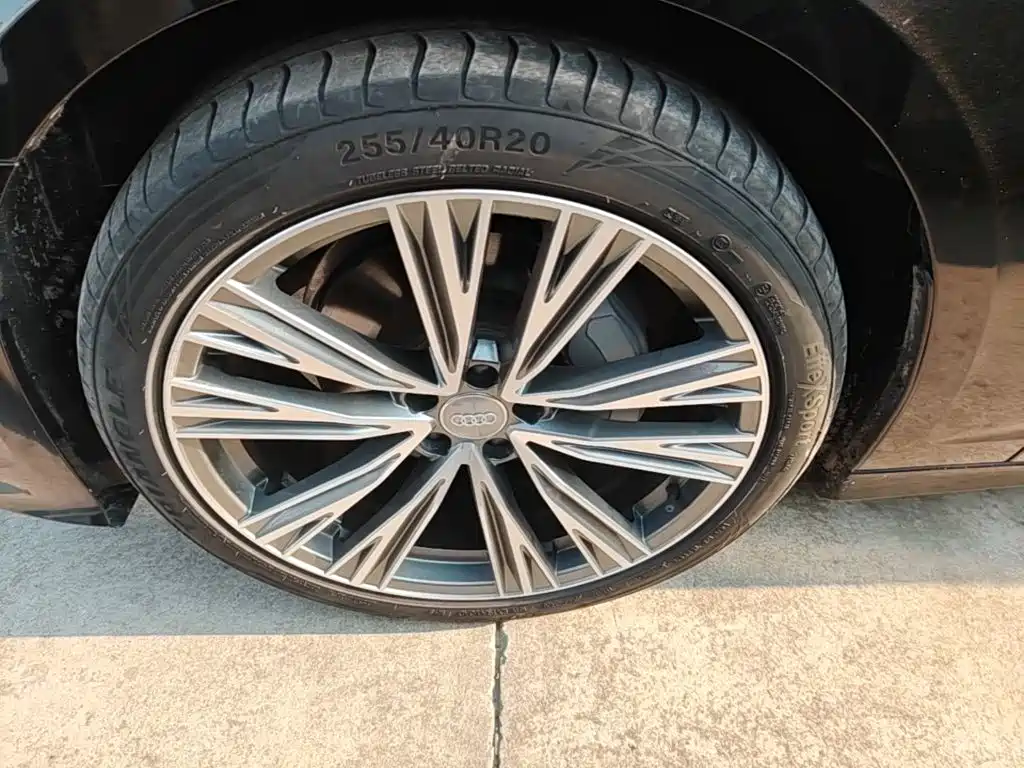 Audi A6L — миниатюра 23
