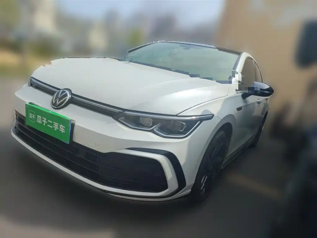 Купить Volkswagen Golf