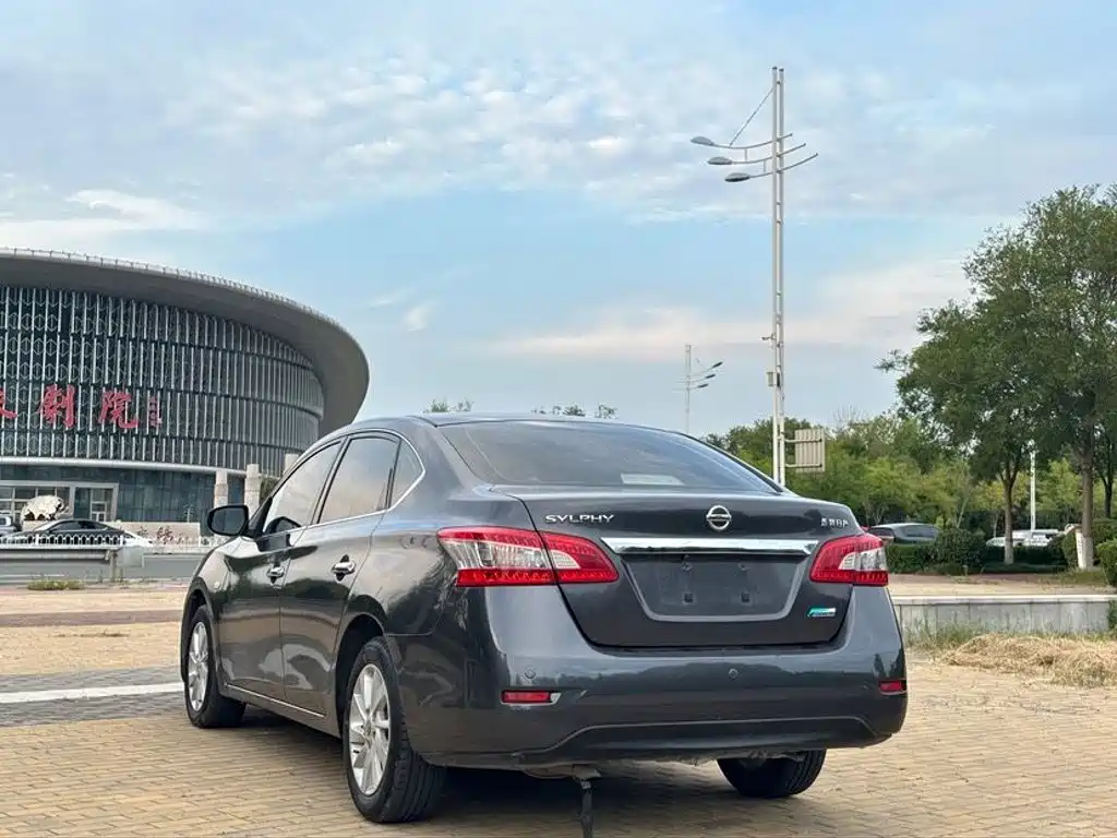 Nissan Sylphy — миниатюра 6