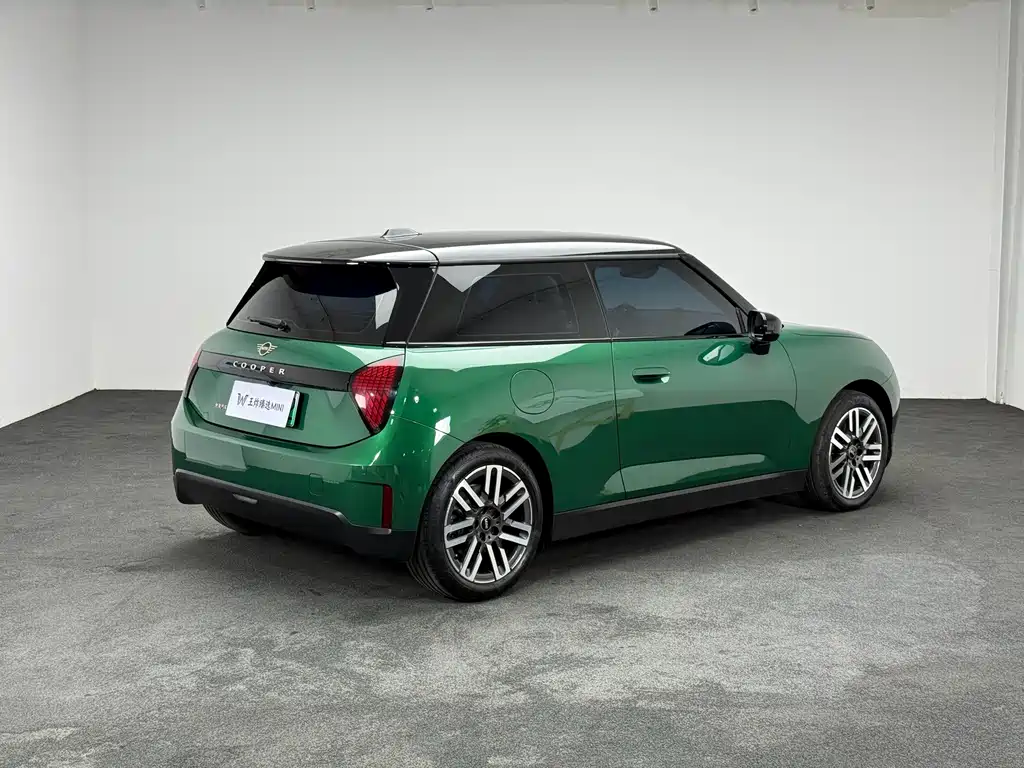 MINI MINI COOPER EV — миниатюра 12