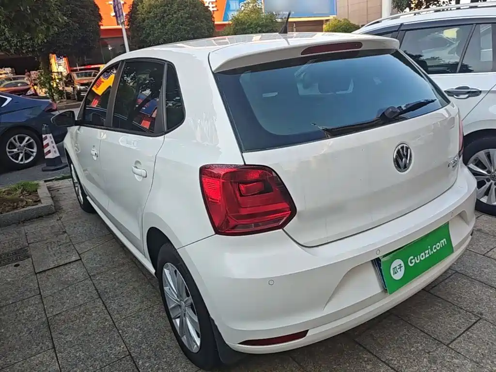 Volkswagen Polo — миниатюра 5