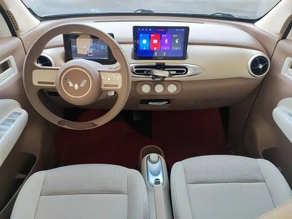Wuling MINIEV — миниатюра 10