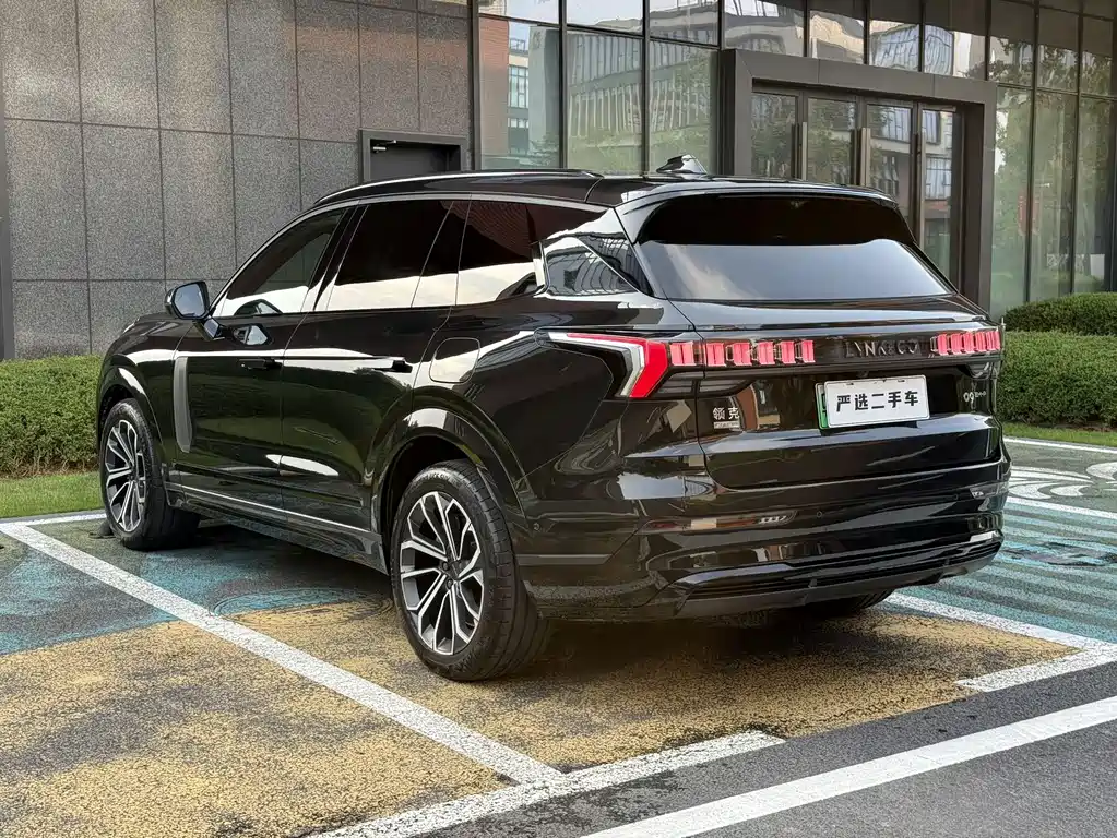 Lynk & Co 09 EM-P — миниатюра 10