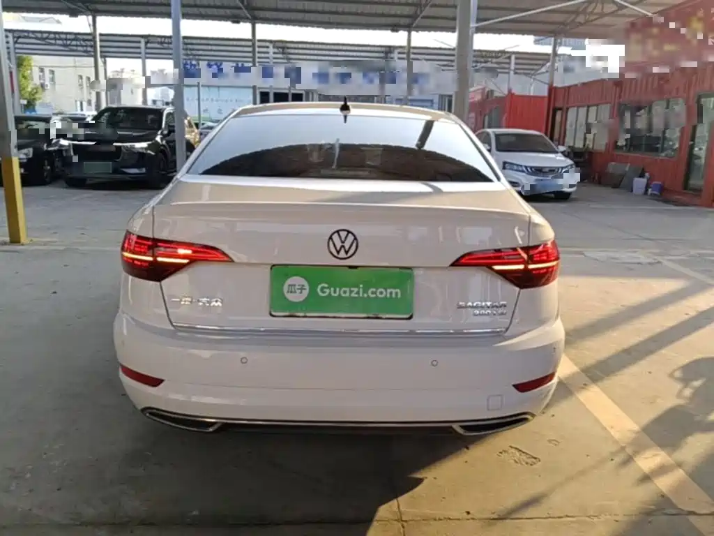 Volkswagen Sagitar — миниатюра 6