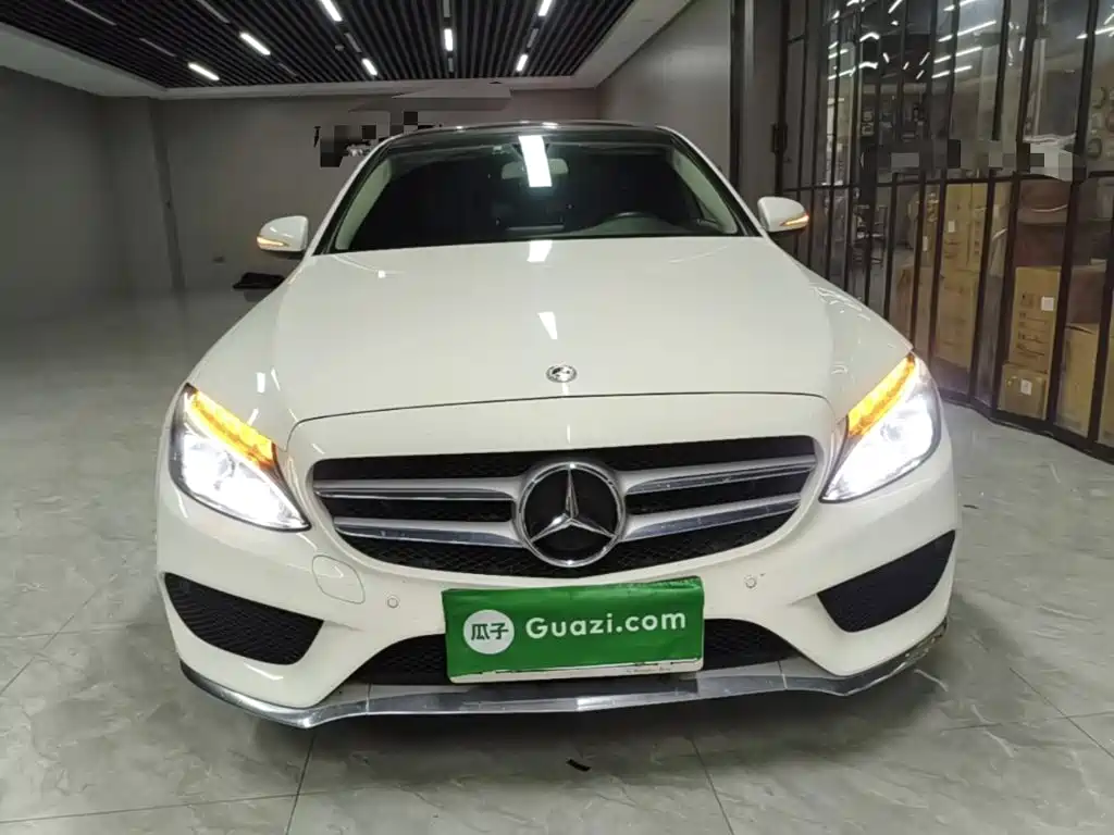 Mercedes-Benz C-Class — миниатюра 3