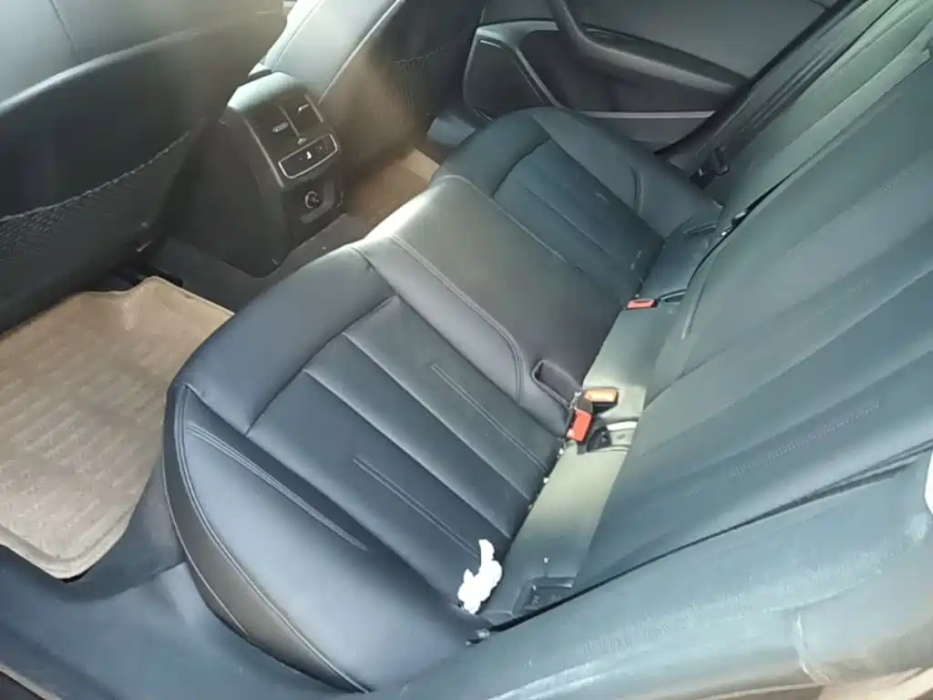 Audi A5 (Import) — миниатюра 17