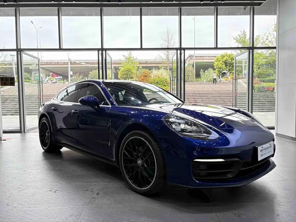 Porsche Panamera — миниатюра 4