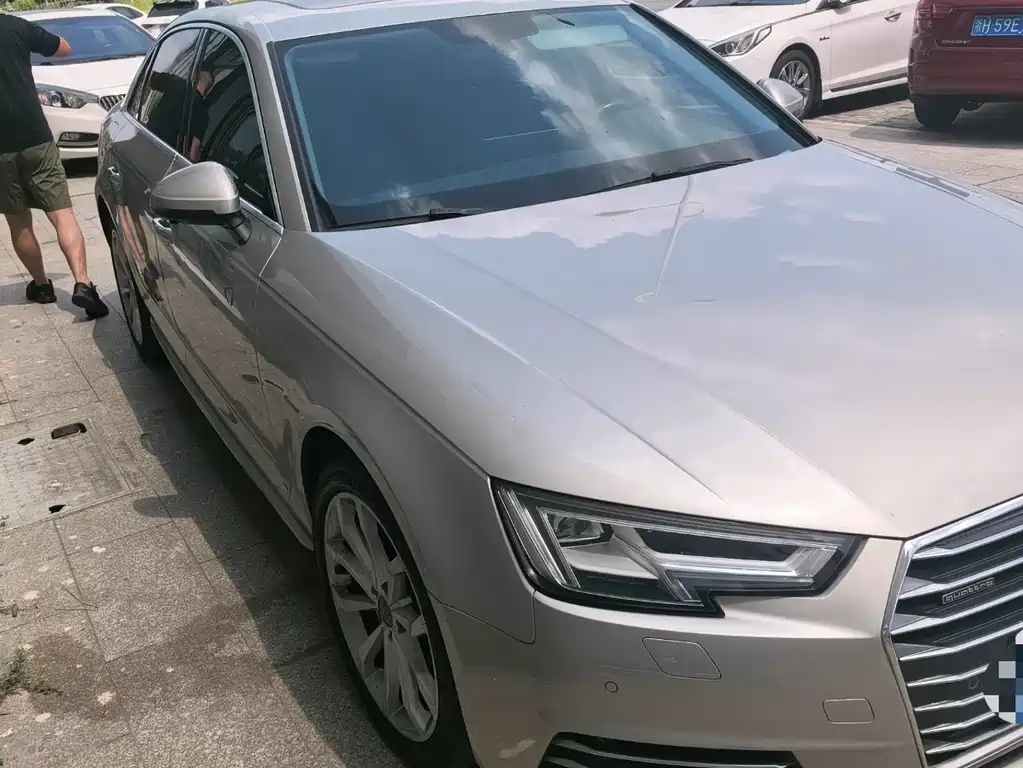 Audi A4L — миниатюра 3