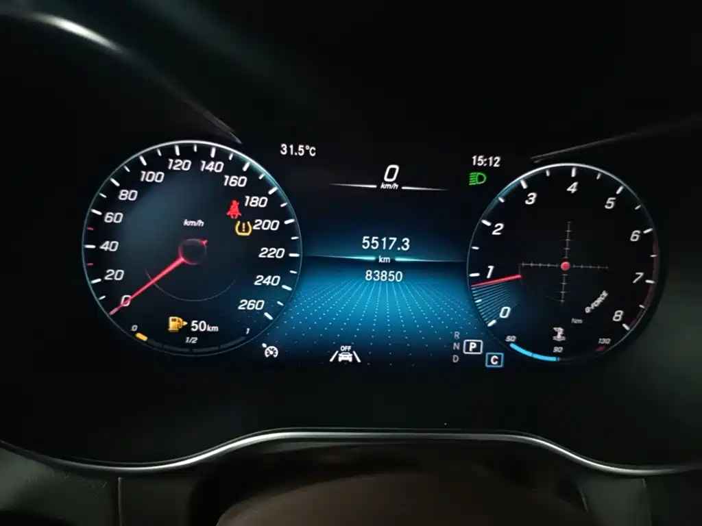 Mercedes-Benz GLC — миниатюра 12