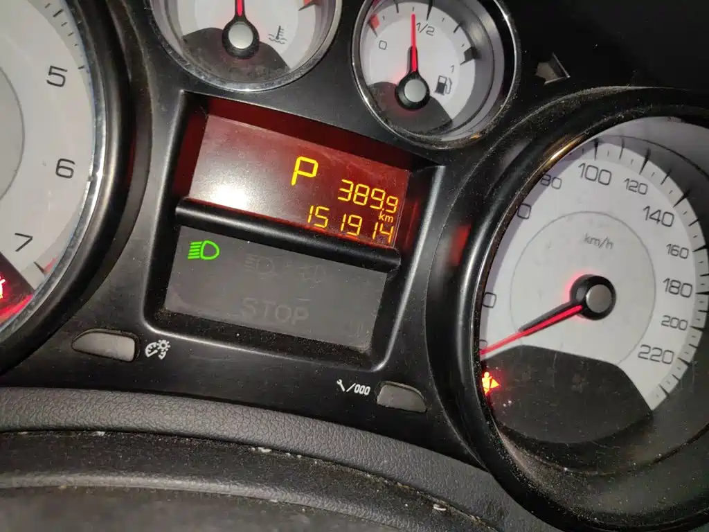 Peugeot 308 — миниатюра 13