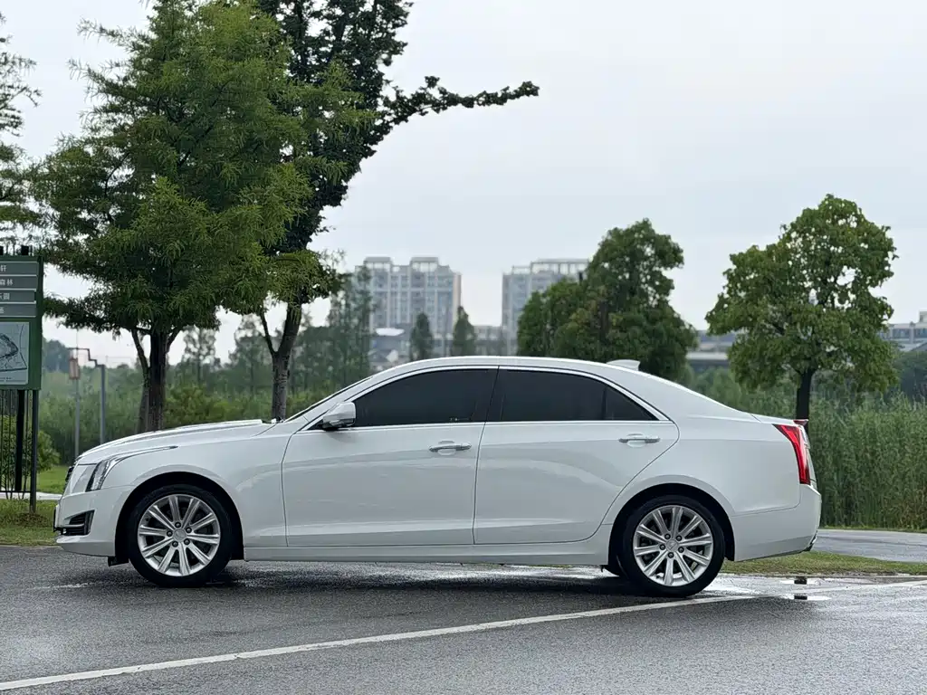 Cadillac ATS-L 2017 28T