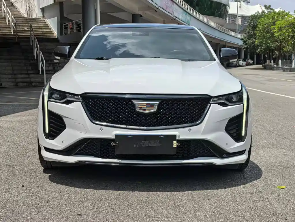 Cadillac CT4 28T Elite Type, фото 2