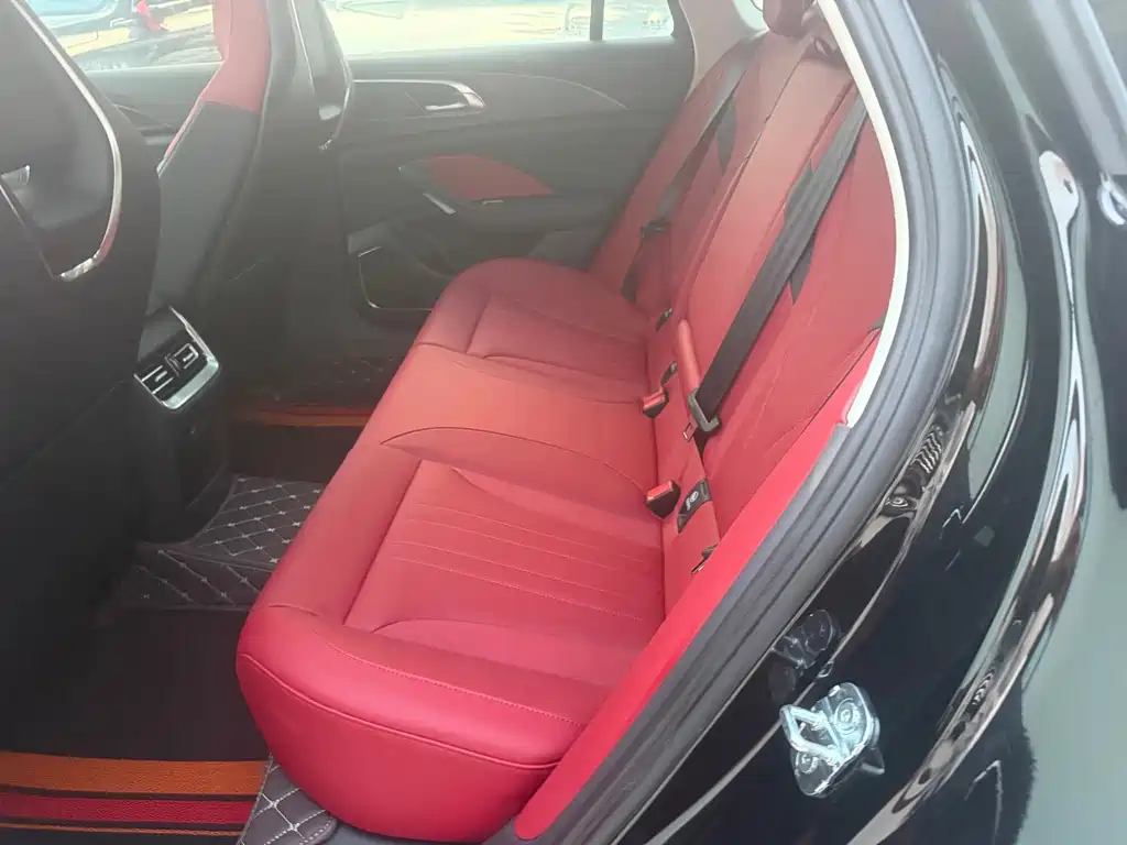 Hongqi Hongqi H6 — миниатюра 9