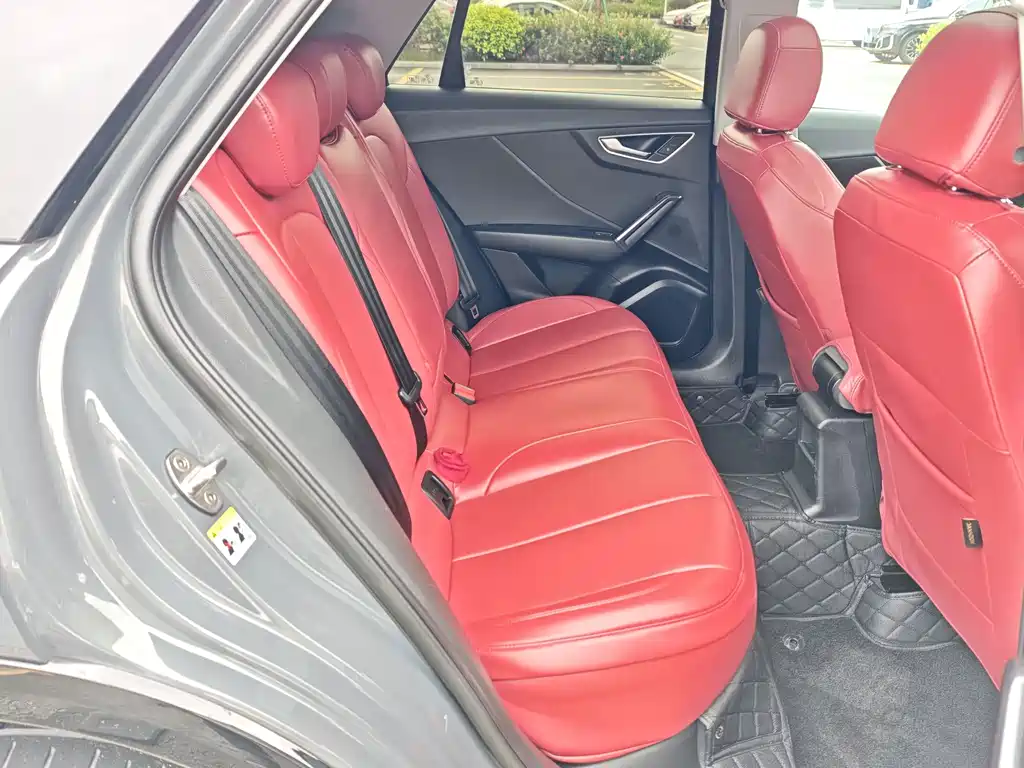 Audi Q2L — миниатюра 20