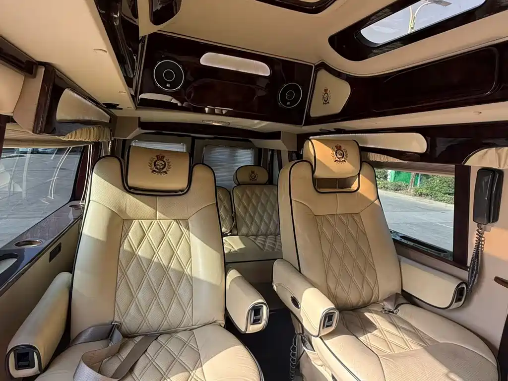 Ford E350 2011 5.4L