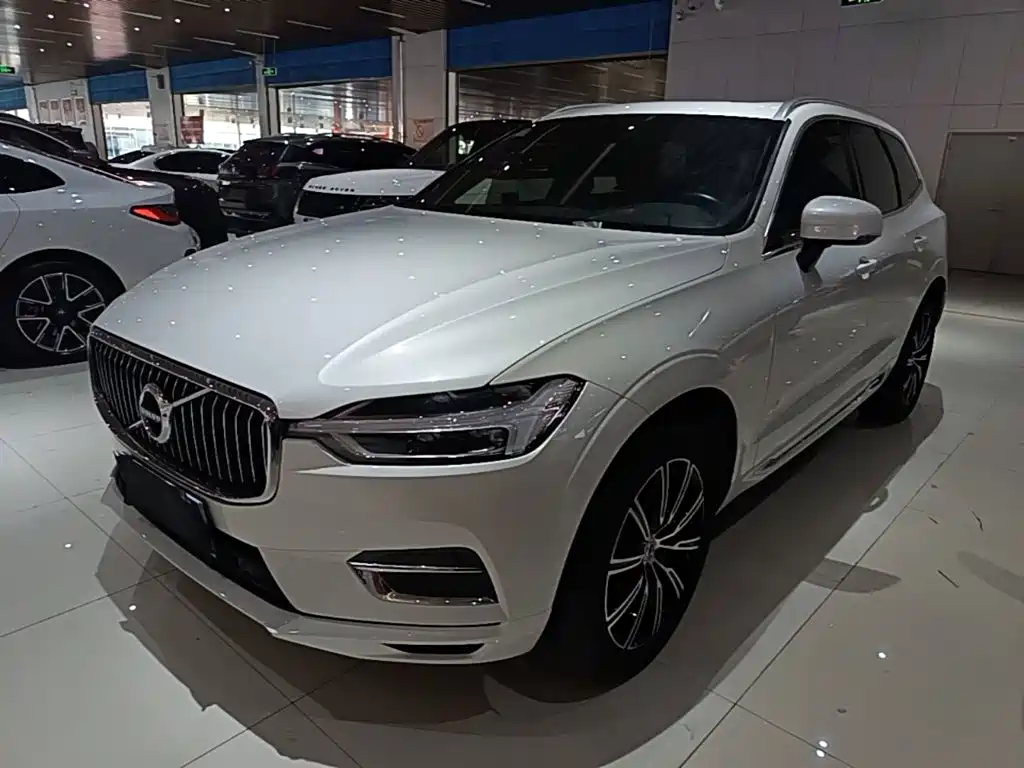 Volvo XC60 2021 T5 Luxury