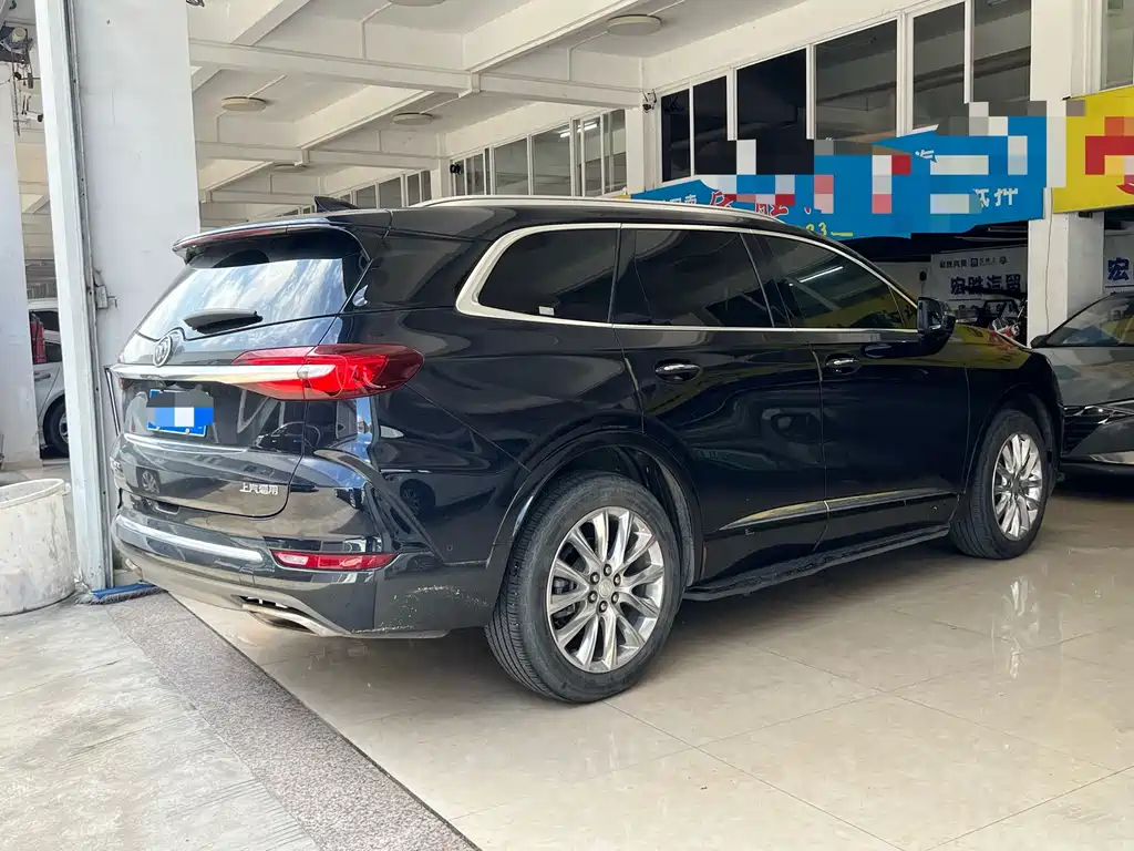 Buick Enclave — миниатюра 2